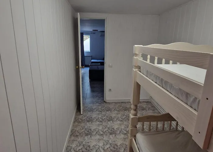 Mediterranean Peaceful Getaway Feriehus Vidreres