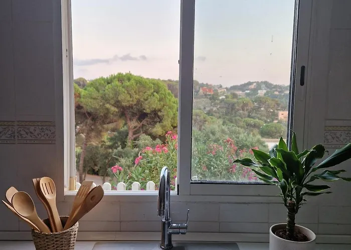 Mediterranean Peaceful Getaway Feriehus Vidreres